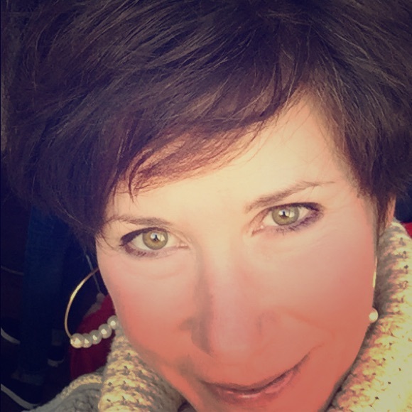 Meet your Posher, Donna - Picture 8 of 8